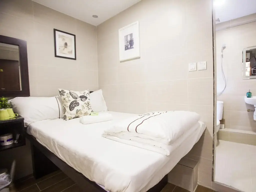 Гонконг: Joyous Guest House