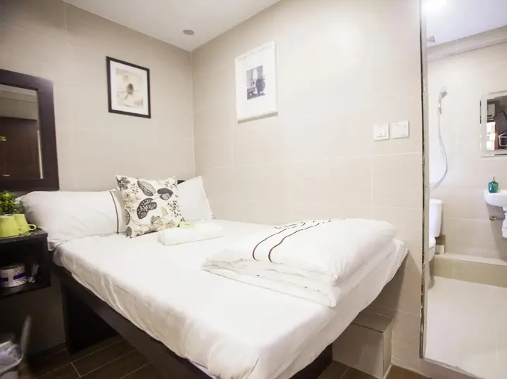Гонконг: Joyous Guest House