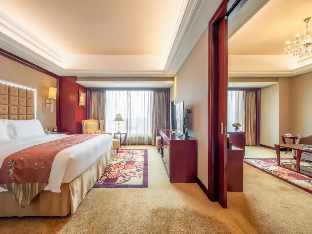 Shenyang Royal Wan Xin Hotel — фото 1