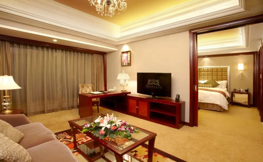 Shenyang Royal Wan Xin Hotel — фото 1
