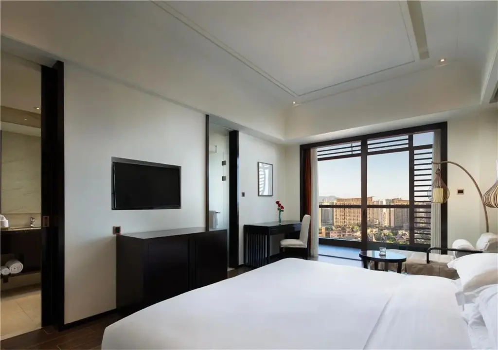 Санья: Mangrove Tree Resort World Sanya Bay - King and Queen Palm Towers