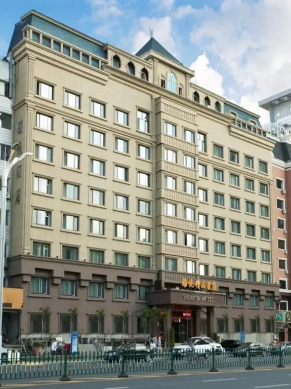 Yarrow Hotel — фото 1