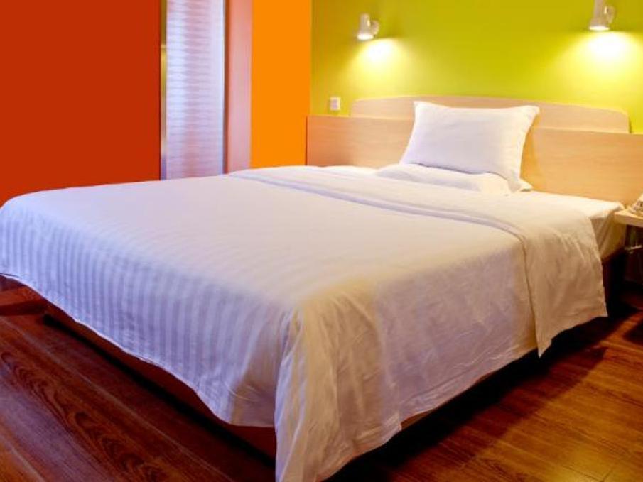 Гуанчжоу: 7Days Inn Guangzhou Xintang Jeans Mall Branch
