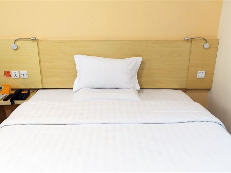 Гуанчжоу: 7 Days Inn Guangzhou - Jingxi Nanfang Hospital Station Branch