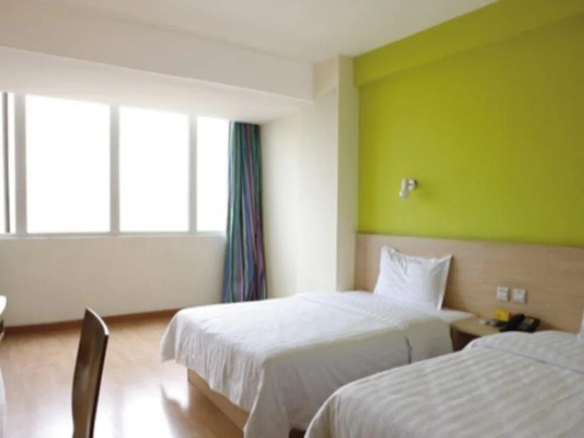Гуанчжоу: 7 Days Inn Guangzhou - Jingxi Nanfang Hospital Station Branch