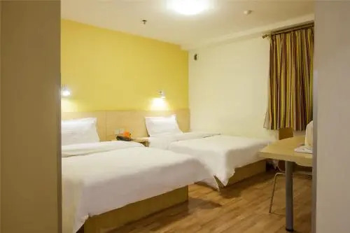 Шэньчжэнь: 7 Days Inn Shenzhen Dongmen Pedestrian Street Shaibu Subway Station Branch