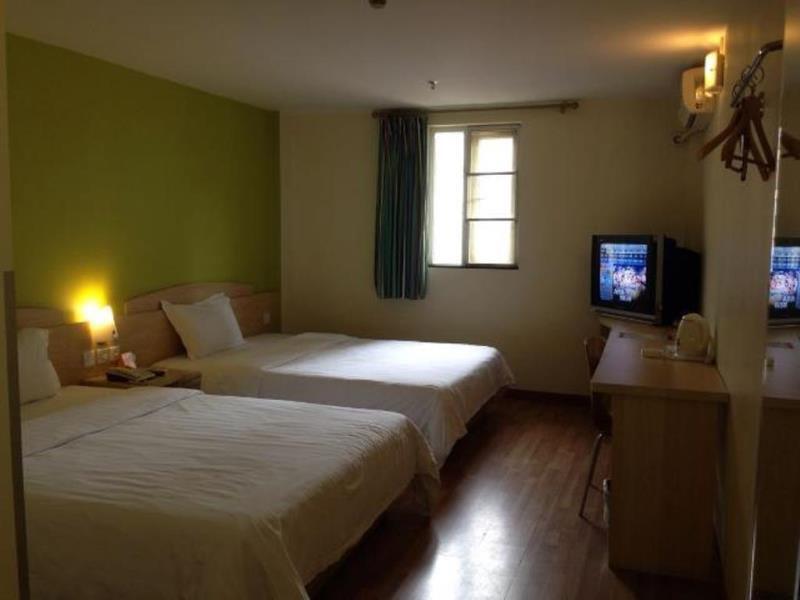 Чжухай: 7Days Inn Zhuhai Xiangzhou Fenghuang Branche