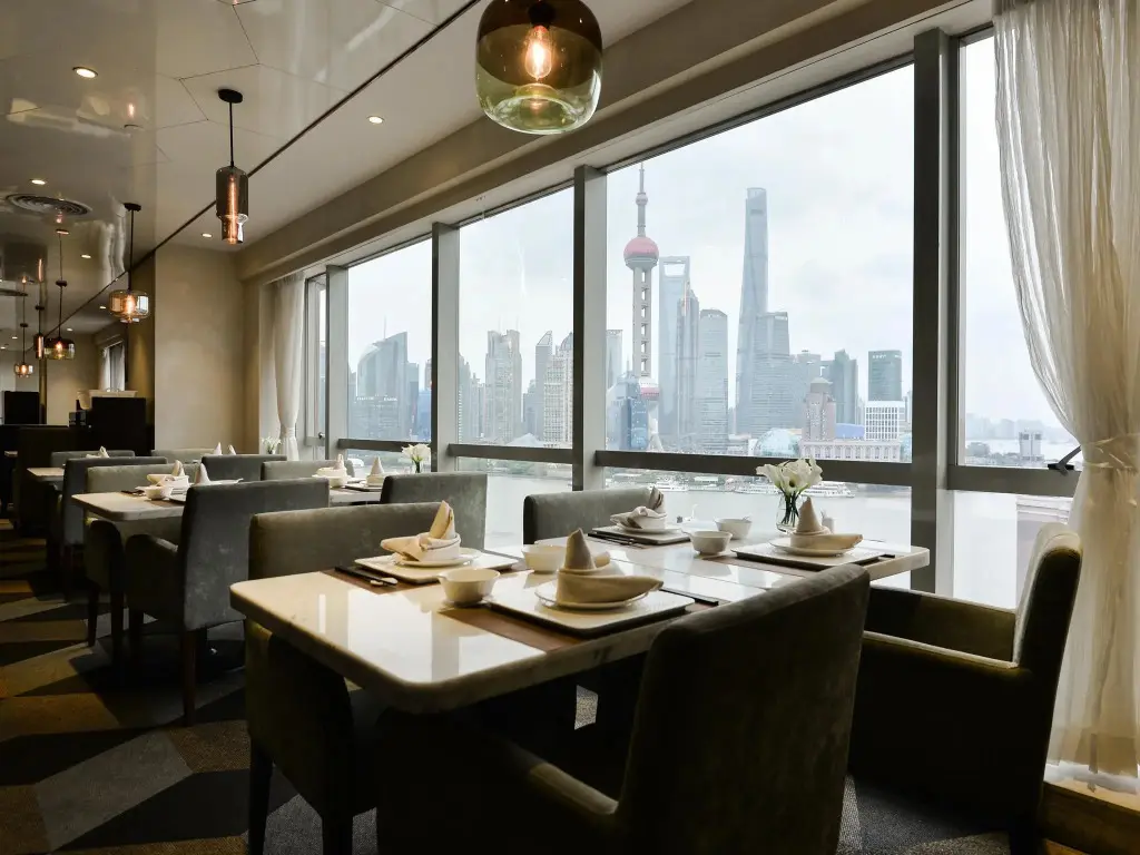 Шанхай: Shanghai Bund South China Harbour View