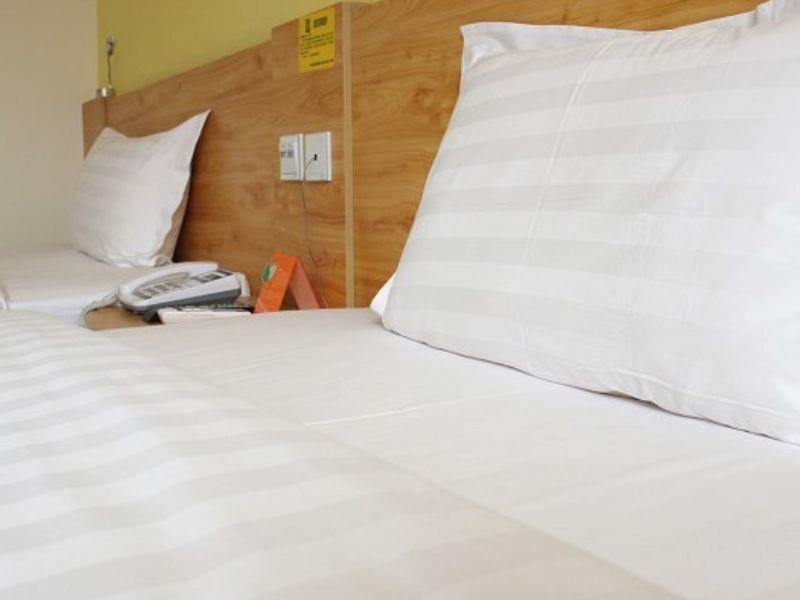 Чэнду: 7Days Inn North Railway Station Wanda Square