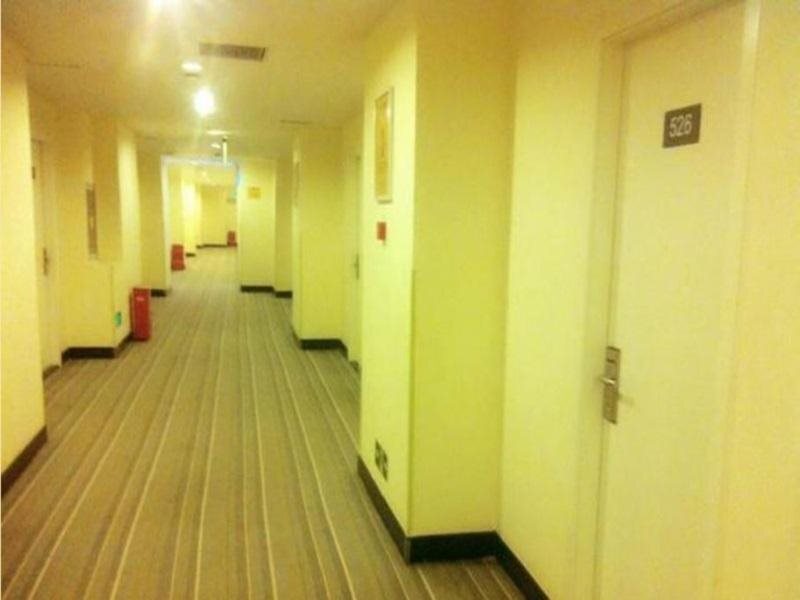 Пекин: 7 Days Inn Beijing Olympic Village