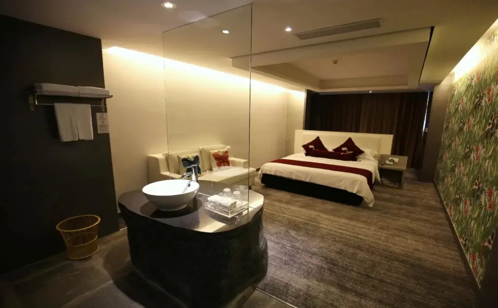 Чжухай: Grand Nest Hotel