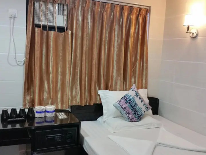 Гонконг: Sydney Hostel