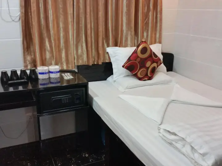 Гонконг: Sydney Hostel