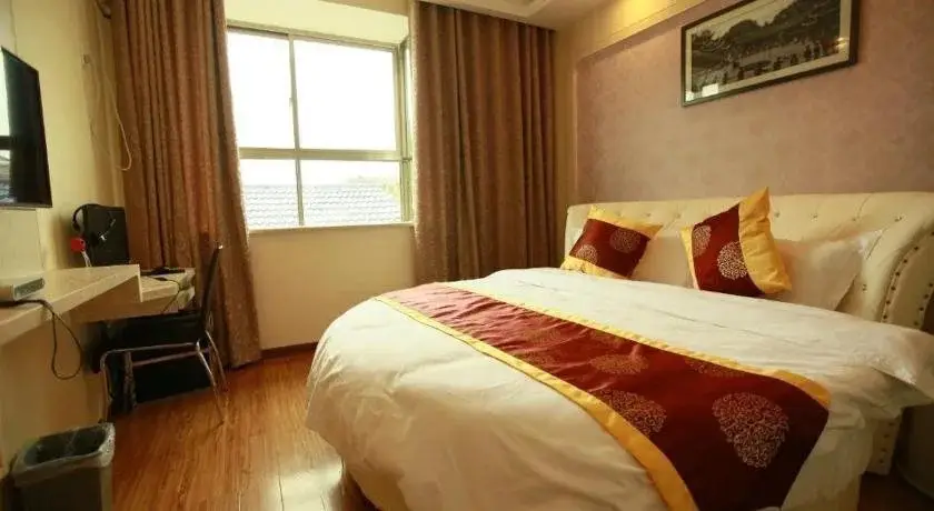 Чжанцзяцзе: He Xi Business Hotel