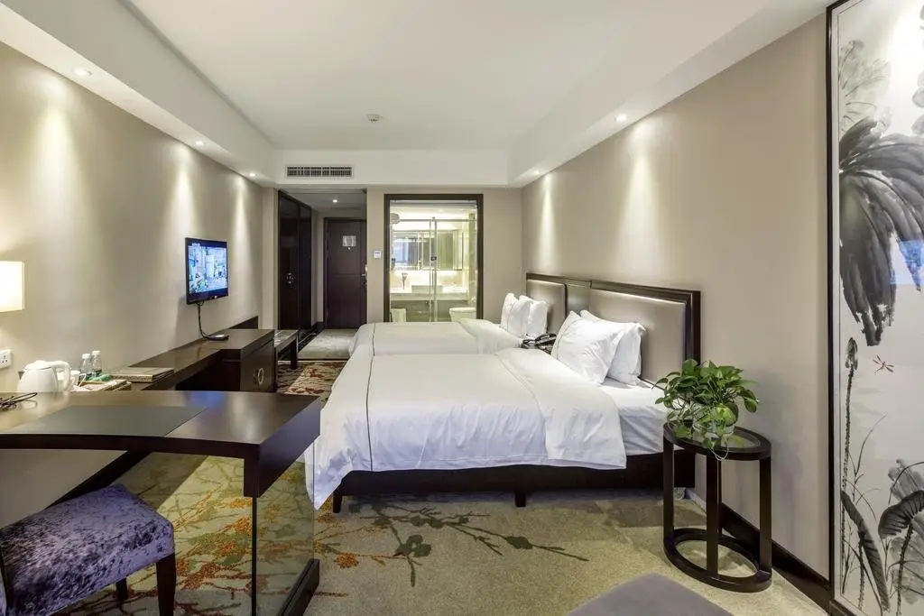 Camphor Forest Hotel — фото 1