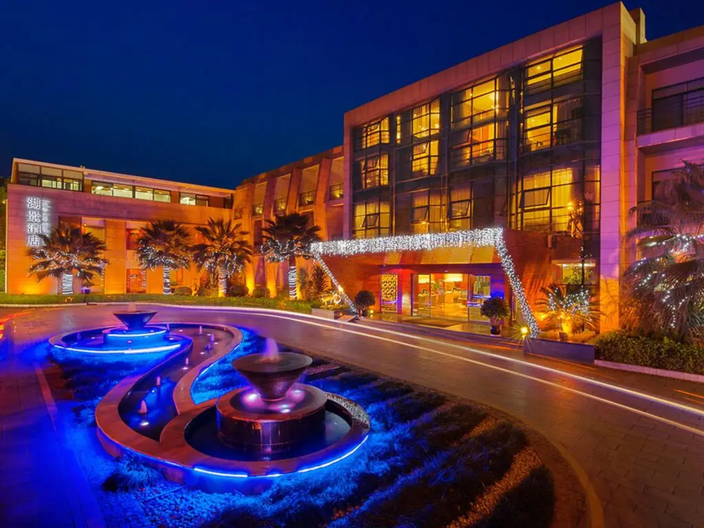 Lakeview Golf Hotel Kunming — фото 1