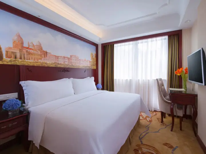 Шэньчжэнь: Vienna Hotel Shenzhen Dongmen Hubei Subway Station Branch