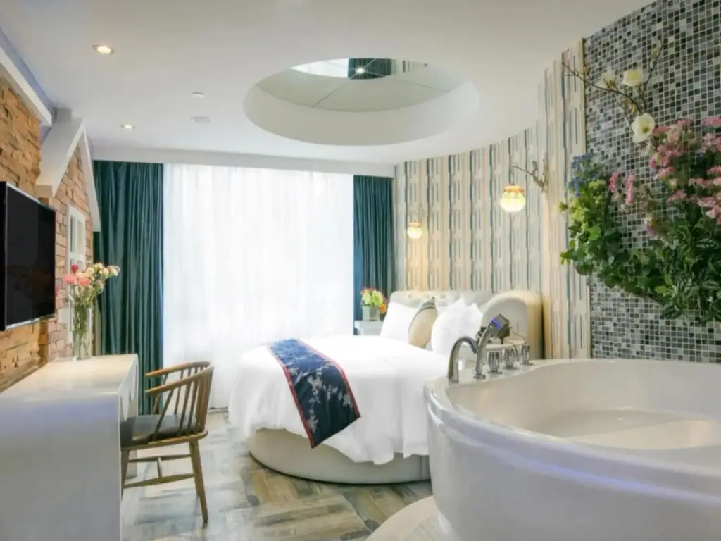 Шэньчжэнь: Vienna Hotel Shenzhen Dongmen Hubei Subway Station Branch