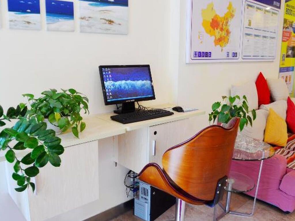 Хейан: 7 Days Inn Heyuan Railway Station Branch