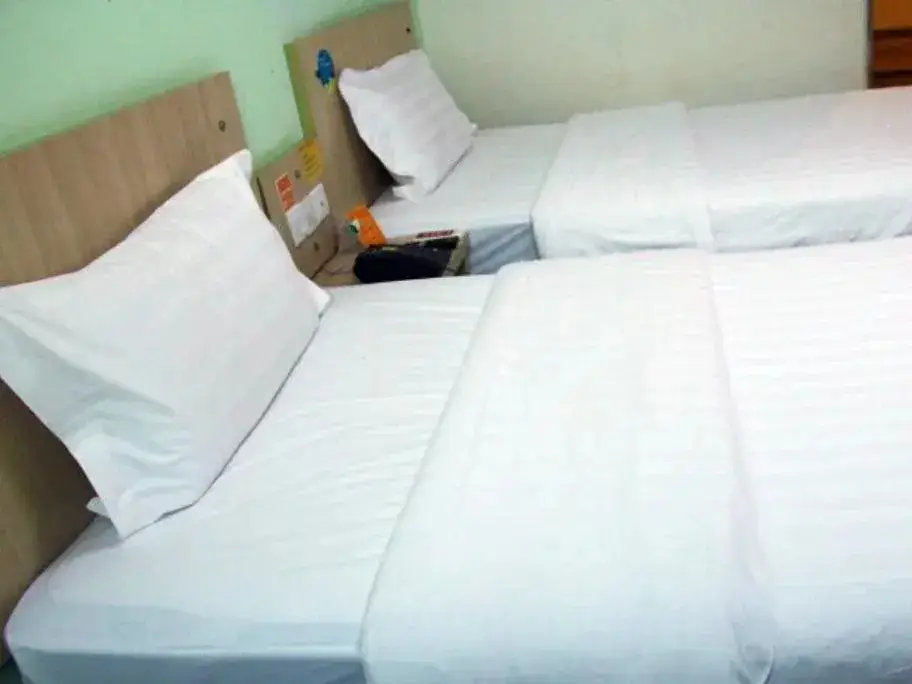 Вэйхай: 7 Days Inn Weihai High-Speed Rail & Bus Station Hotel