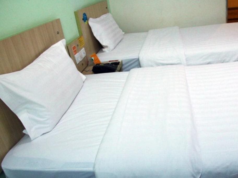 Вэйхай: 7 Days Inn Weihai High-Speed Rail & Bus Station Hotel