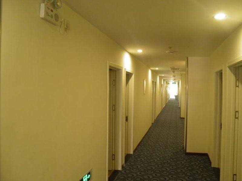 Пекин: 7 Days Inn (Beijing Liujiayao Metro Station Songzhuang Road)