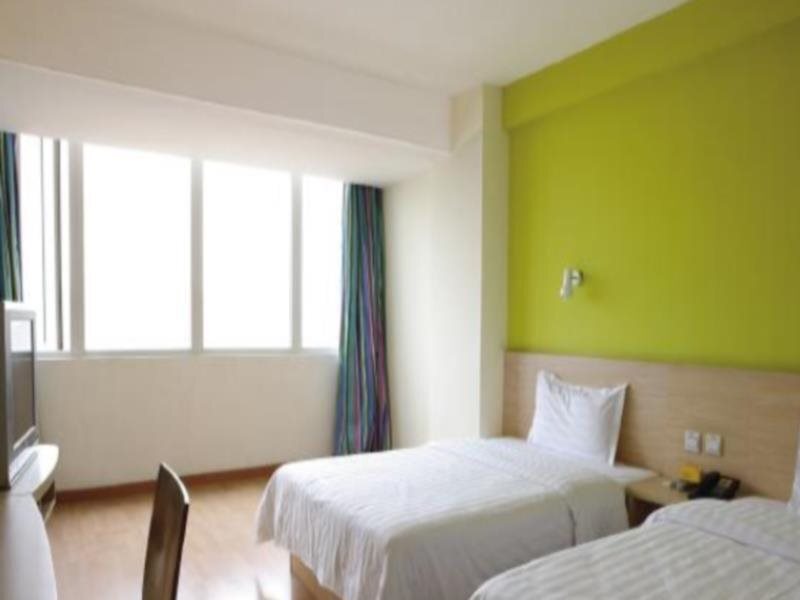 Гуйян: 7Days Inn Guiyang Huaxi Administration Center