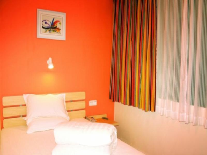 7 Days Inn Yuncheng Zhongyin Branch — фото 1
