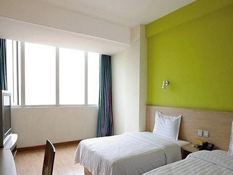 Фучжоу: 7Days Inn Fuzhou Railway station