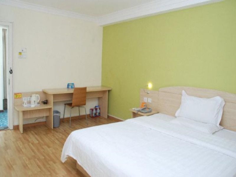 Шэньчжэнь: 7Days Inn Shenzhen Hong Ling Subway Stataion