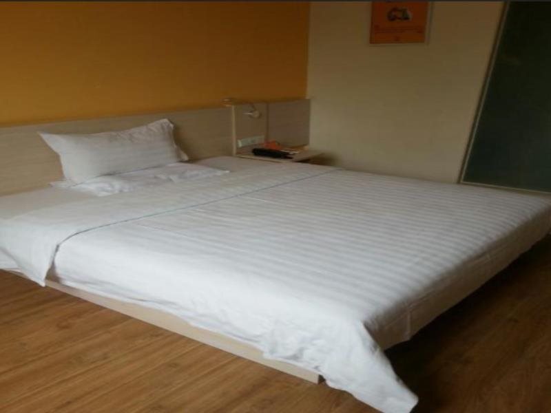 Фучжоу: 7Days Inn Fuzhou Wuyi square Fuxin Road