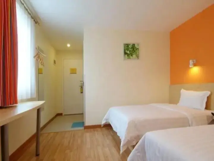 Наньчан: 7 Days Inn Nanchang Tengwang Ge Yuzhang Road