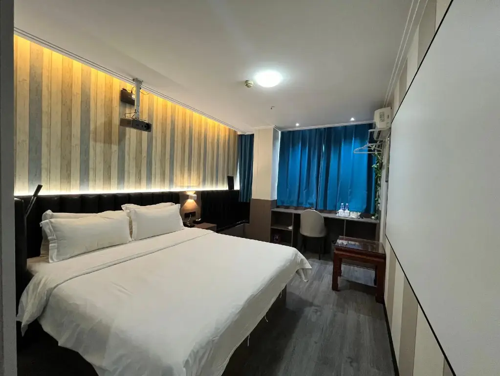 Чанчжоу: 7 Days Inn Changzhou North Station Branch