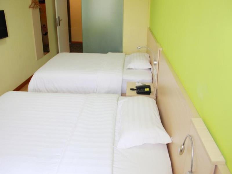 Ухань: 7Days Inn Wuhan Guanggu Walking Street Baoli Garden Branch