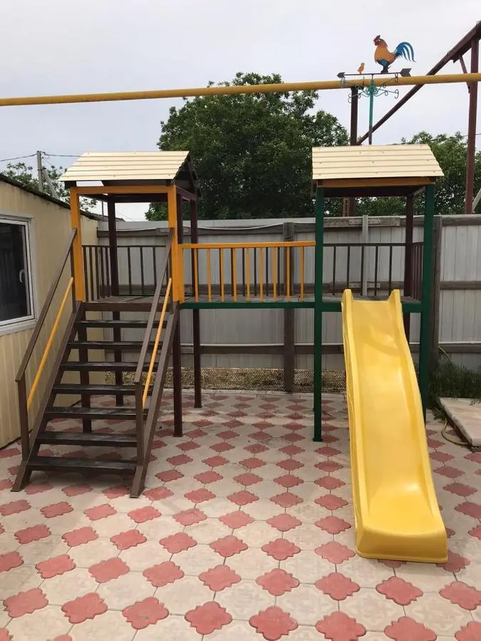 Должанская: Гостевой дом Арарат