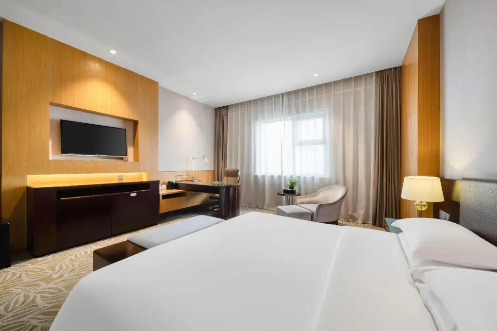 Нинбо: Ningbo East Harbour Hotel