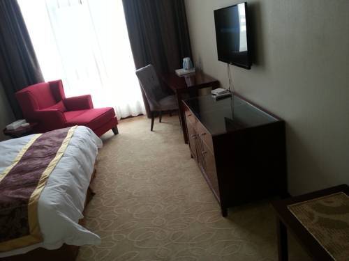 Синьсян: Xinxiang Zhongzhou Yihe Hotel