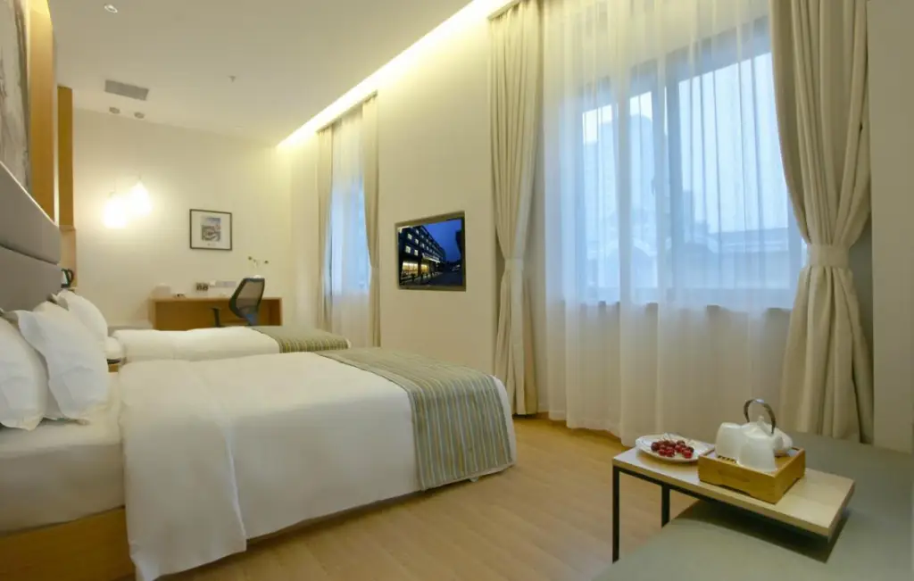 Нанкин: Atour Hotel
