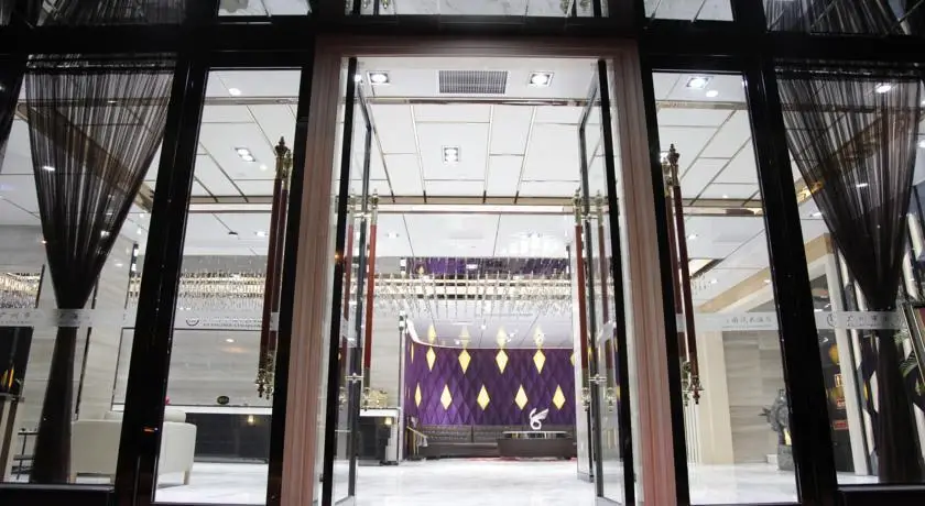 Гуанчжоу: Guangzhou Guo Mao Hotel