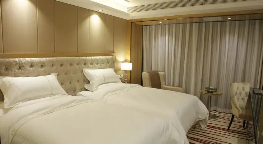 Гуанчжоу: Guangzhou Guo Mao Hotel