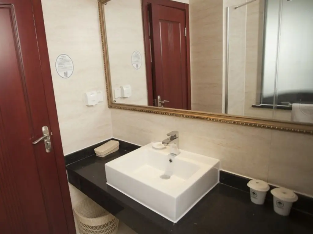 Тайчжоу: GreenTree Inn Taizhou Jingjiang Jiangping Road Shanghai City Business Hotel
