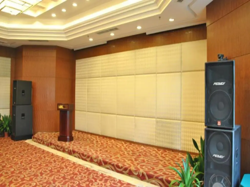 Гуанчжоу: Regal Riviera Hotel