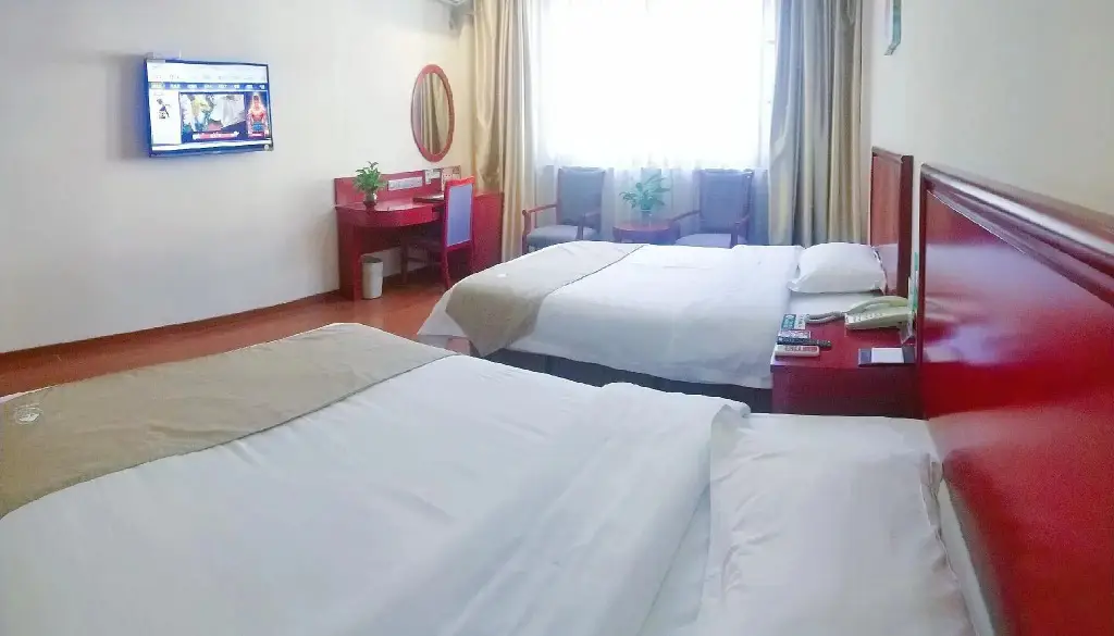 Чаншу: GreenTree Inn Changshu Fangta Park Pedestrian Street Business Hotel