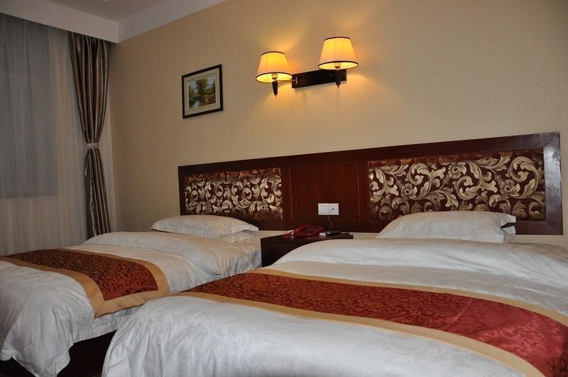 Чжанцзяцзе: Longyi Business Hotel