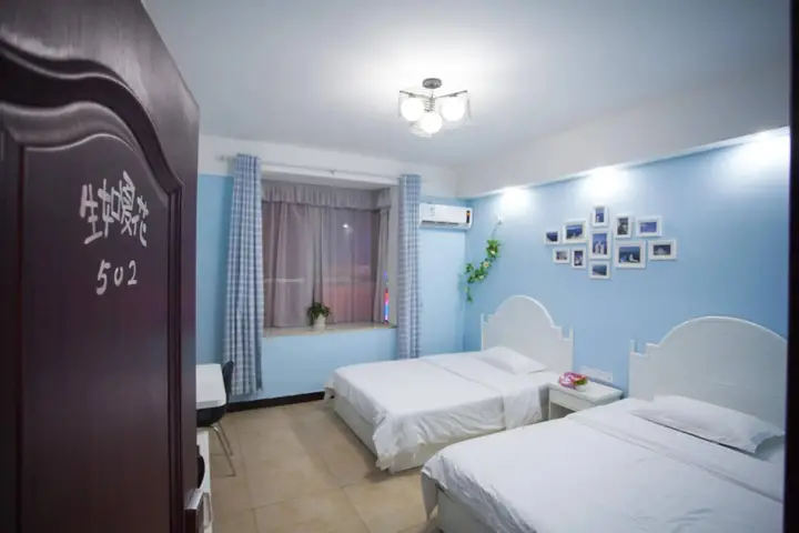 Чжанцзяцзе: Zhangjiajie Meet Themed Inn