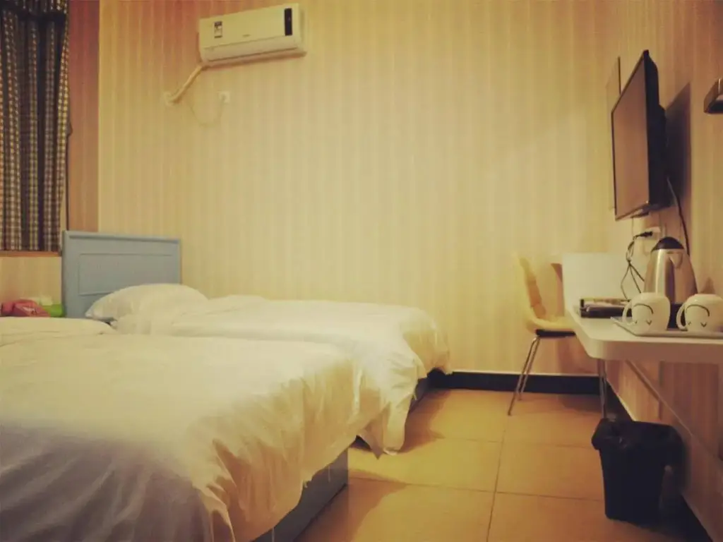Чжанцзяцзе: Zhangjiajie Meet Themed Inn