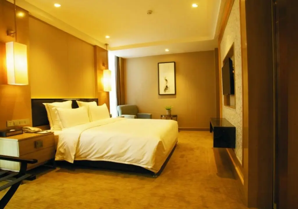 Чэнду: Lyhn International Hotel Chengdu