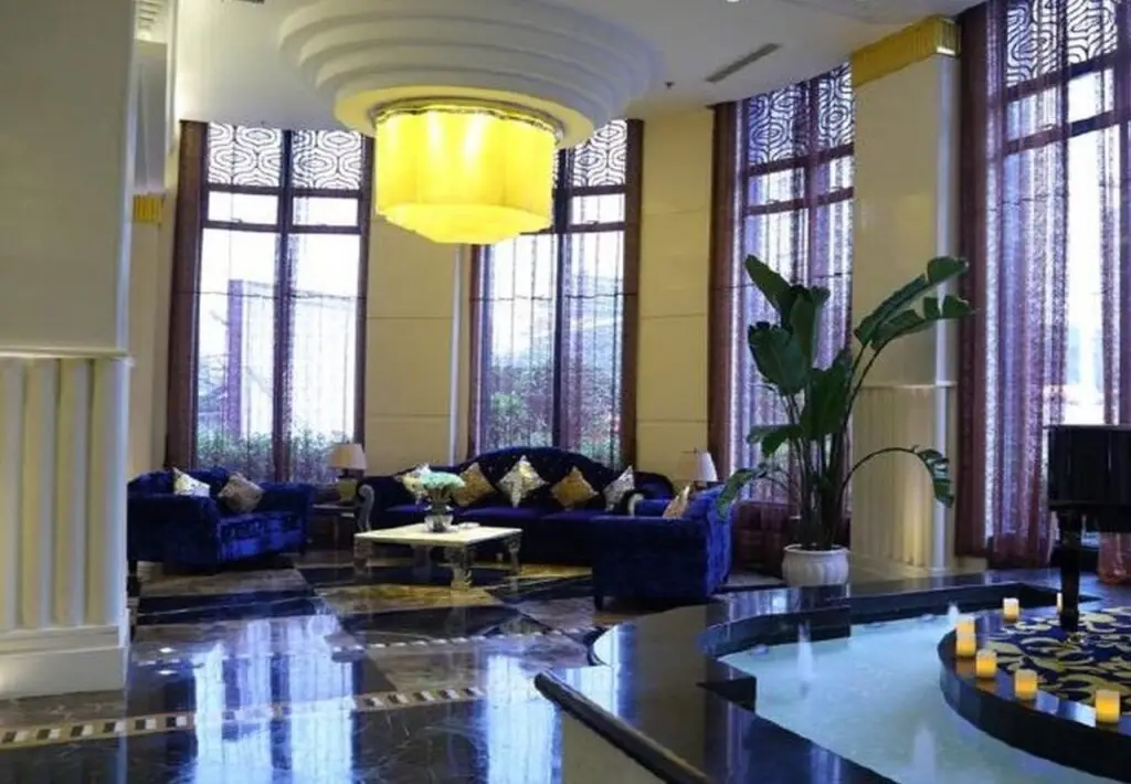 Чэнду: The Brocade Hotel