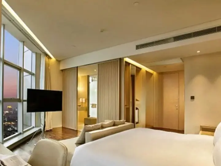 Ухань: Joya Wuhan Optics Valley