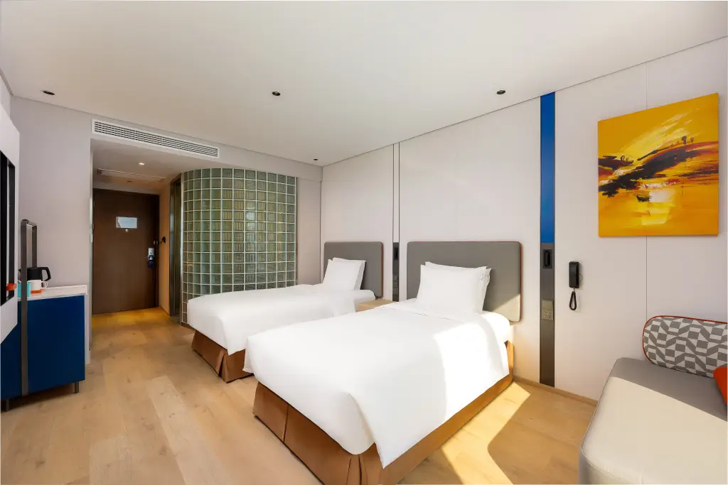Holiday Inn Express Hangzhou Huanglong — фото 1